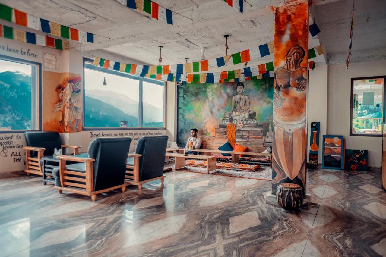 Cafe Monkbase- Food And Stay Manāli Extérieur photo